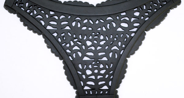 Dessous de plat noir dentelle